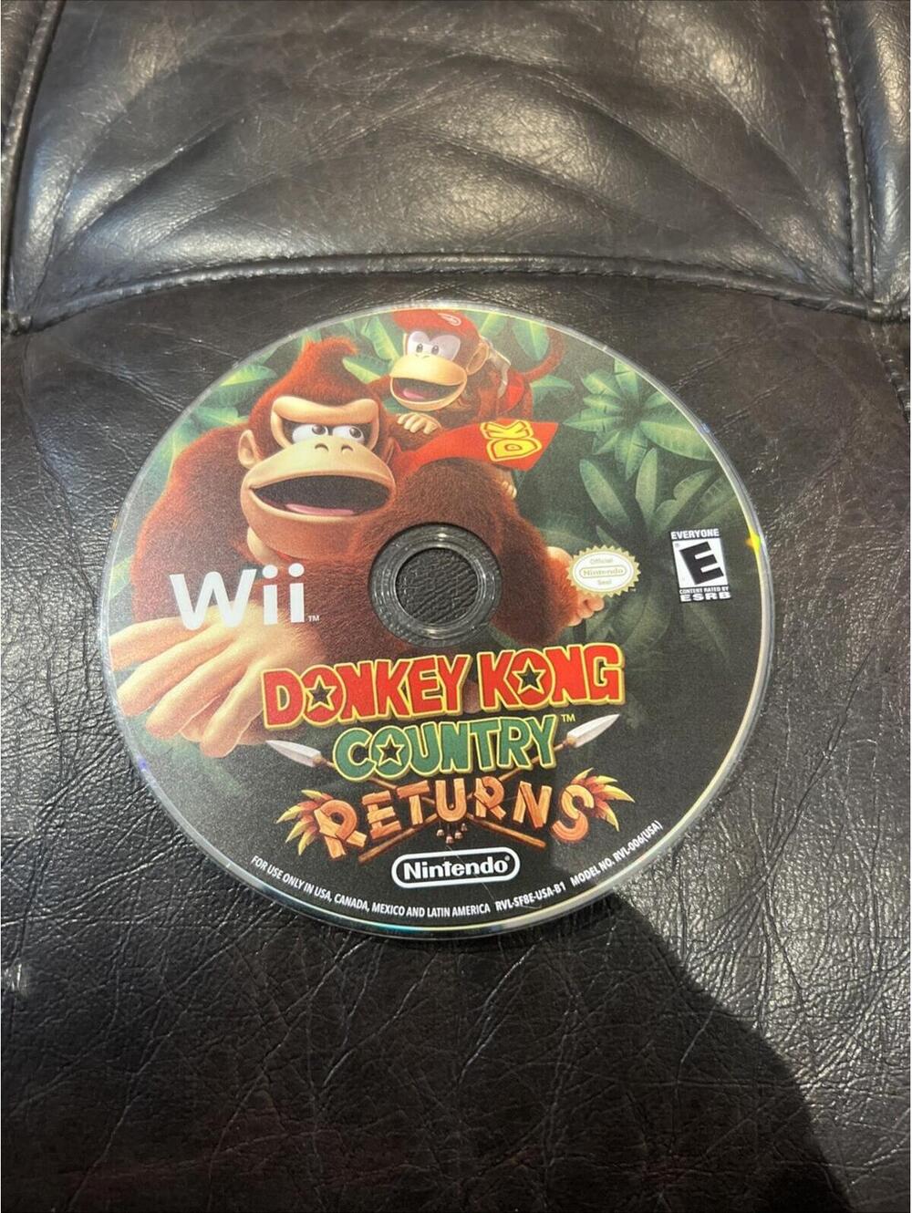Nintendo Donkey Kong Country Returns (Nintendo Wii, 2010) Disc Only Tested
